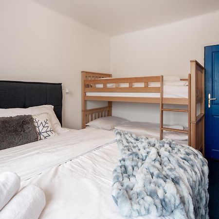Prazska Bouda Hotel Пец под Снежко Екстериор снимка