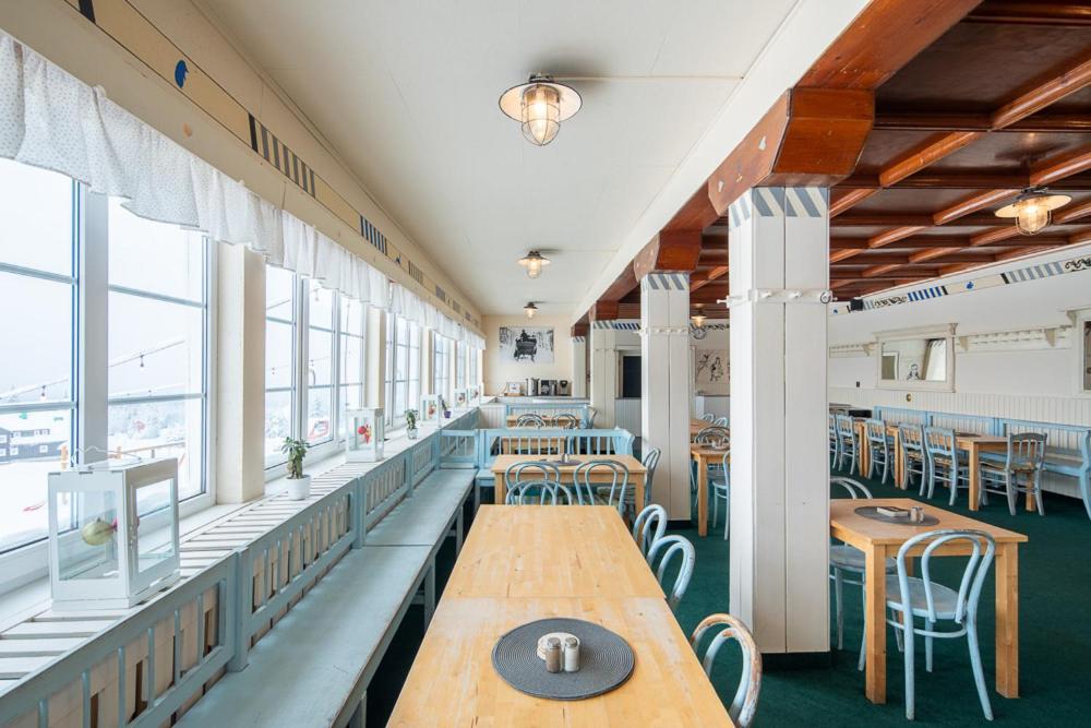 Prazska Bouda Hotel Пец под Снежко Екстериор снимка