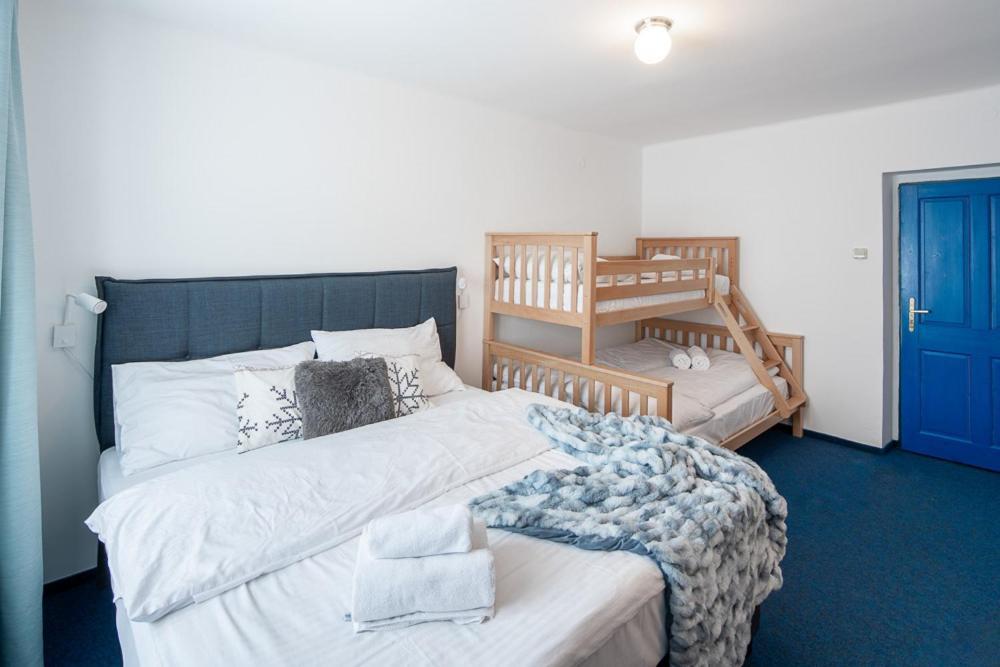 Prazska Bouda Hotel Пец под Снежко Екстериор снимка